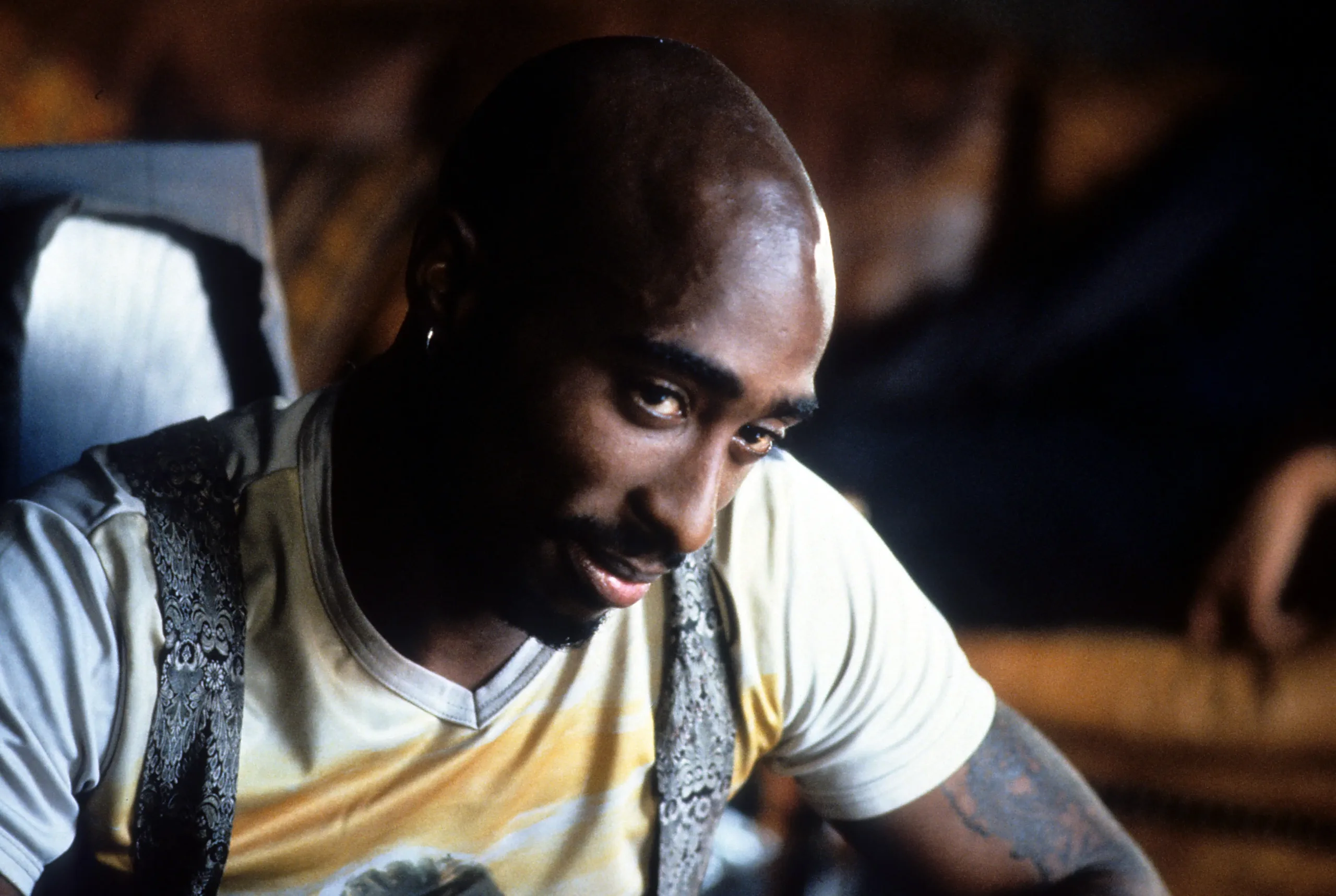 Στις 13 Σεπτεμβρίου του 1996, ο Tupac καταλήγει εξαιτίας των τραυμάτων του