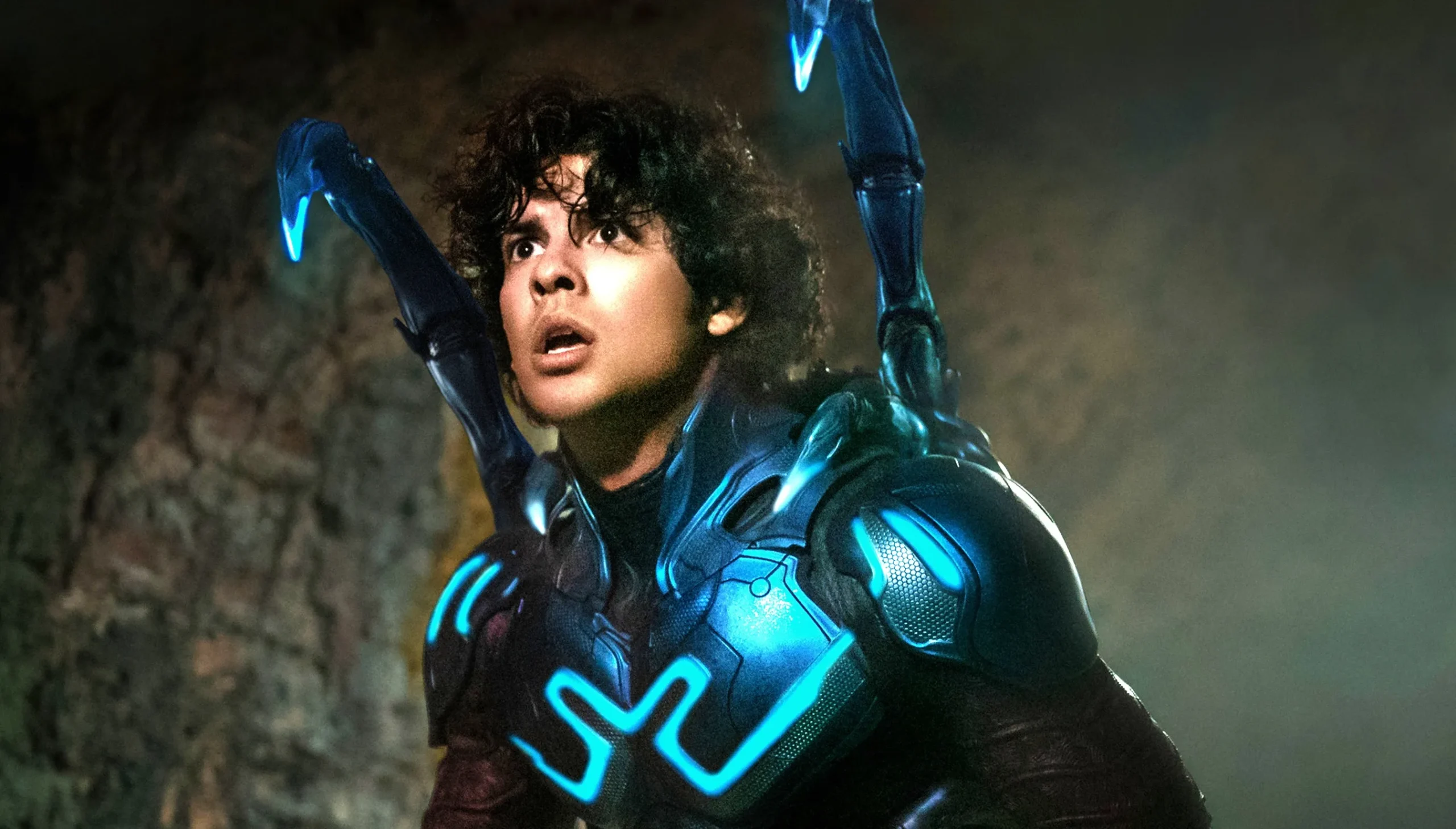 O Xolo Maridueña στο Blue Beetle παίζει μία παραλλαγή του χαρακτήρα του στο Cobra Kai